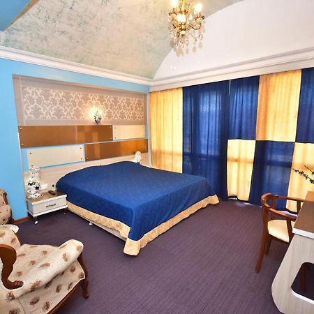 באטומי Hotel Chao מראה חיצוני תמונה