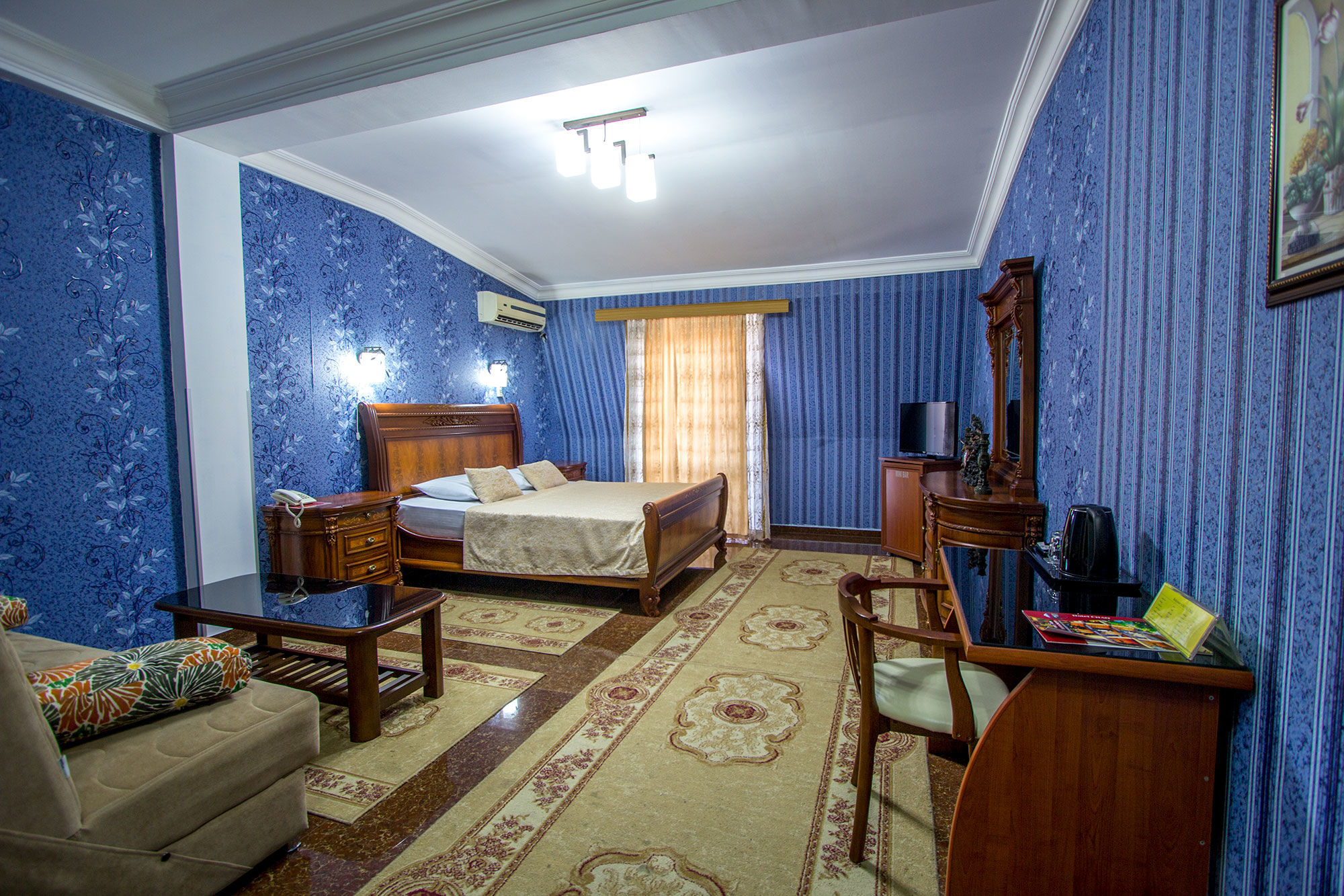 באטומי Hotel Chao מראה חיצוני תמונה
