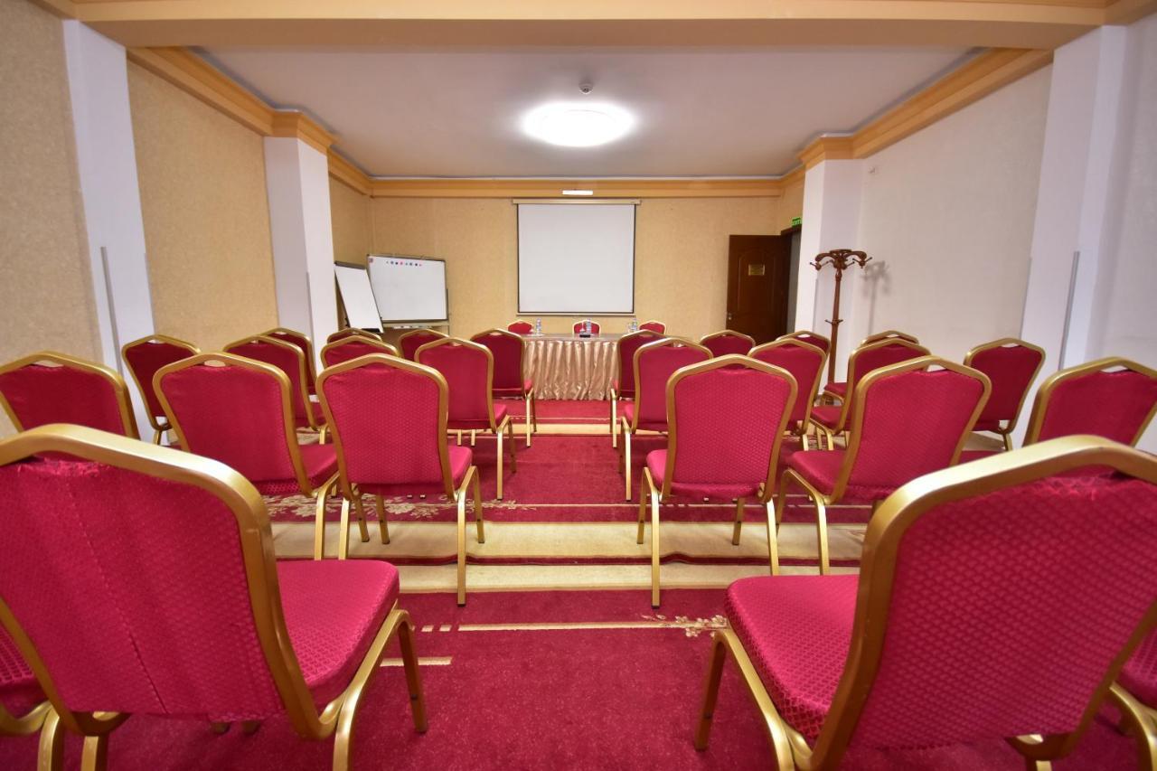 באטומי Hotel Chao מראה חיצוני תמונה