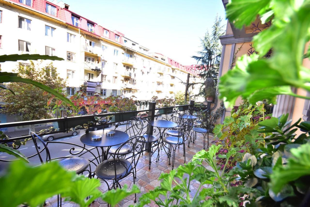 באטומי Hotel Chao מראה חיצוני תמונה